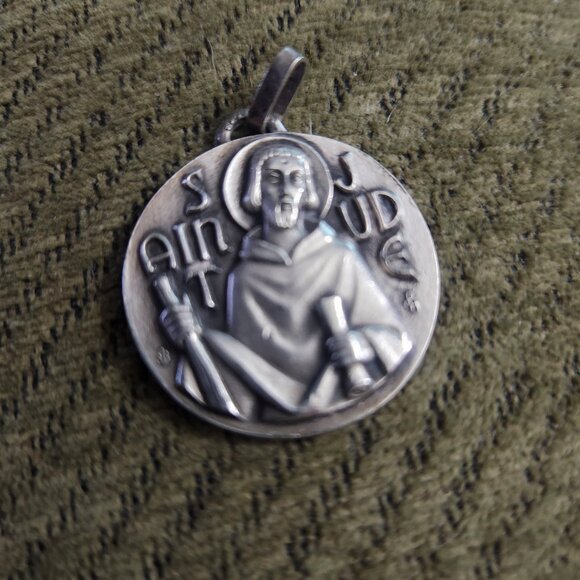 Vintage St. Jude Thaddeus Religious Charm Token Pendant Medal Made in France - Picture 5 of 10